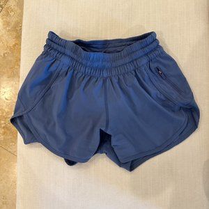 Lululemon Women Shorts Size 6